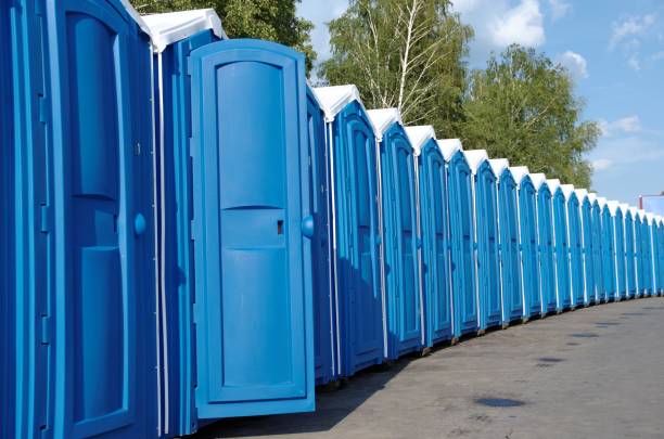 Portable Toilet Options We Offer in Lake Brownwood, TX